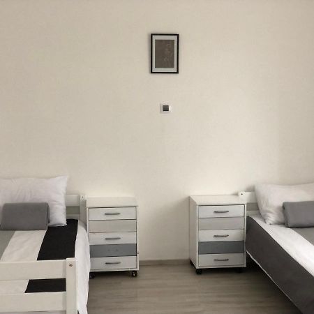 Mija Apartman S Vinnym Sklipkem, Zahradou A Grilem Kájov Exteriör bild
